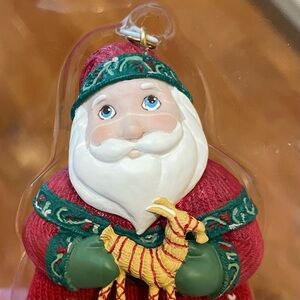 Vintage: 2004 Norway: Santa’s From Around the World, Hallmark Keepsake:. New
